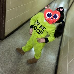 The grinch pajama suite